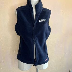Vineyard Vines fleece vest, company insignia, EUC,  DRW company embroidered